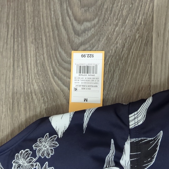 ❤️5/$25  ⭐NWT Kona Sol Padded Bathing Suit Top - Picture 7 of 7